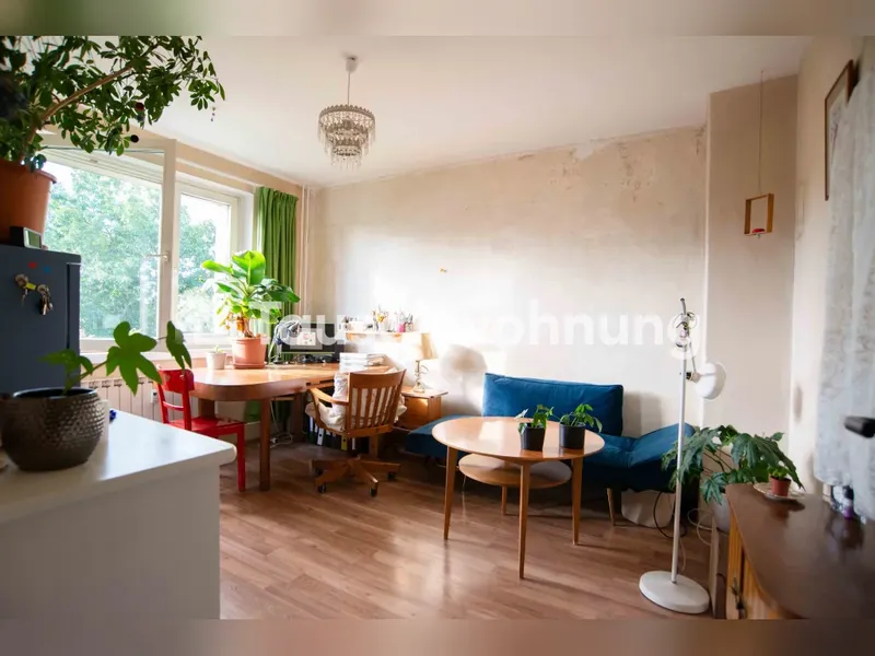 Tauschwohnung: StadtundLand: ruhige helle und günstige Wohnung in grüner Lage — photo 1